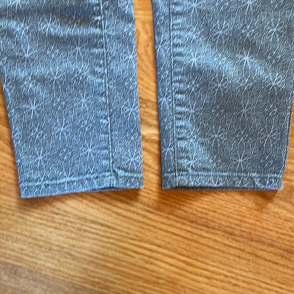 Prana Kara Intricate Floral Print Jeans size 4 27. - Picture 5 of 5